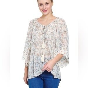 Women’s Ivory Multi Floral Oversized Lace Trim Half-Sleeve Blouse NWT